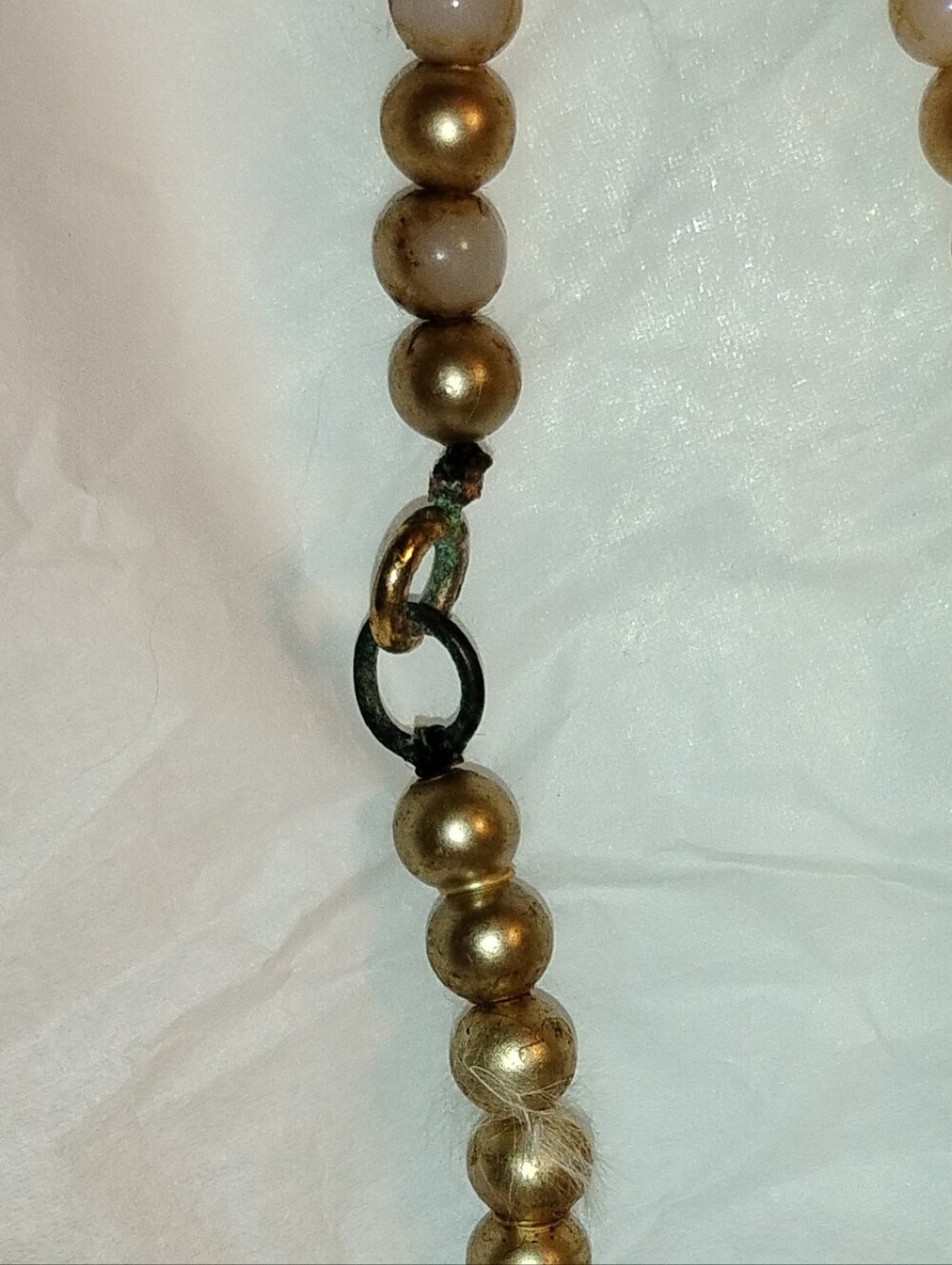 One Of A Kind Woman's Necktie. Vintage Accessories. Hand Designed. - Picture 5 of 11